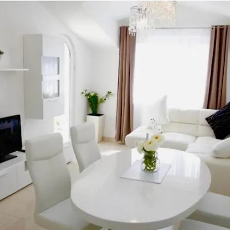Nera Apartment
